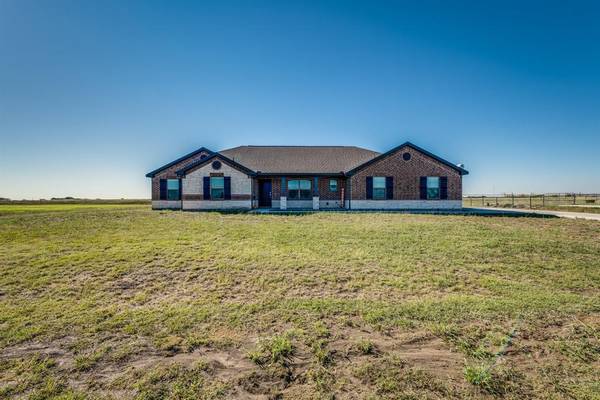 8116 Harvest Drive, Grandview, TX 76050