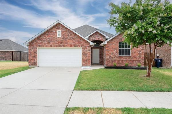 1012 Raleigh Path Road, Denton, TX 76208