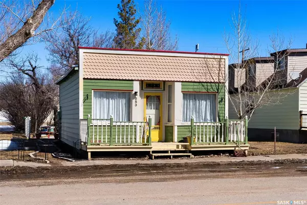 853 Railway AVENUE,  Dilke,  SK S0G 1C0