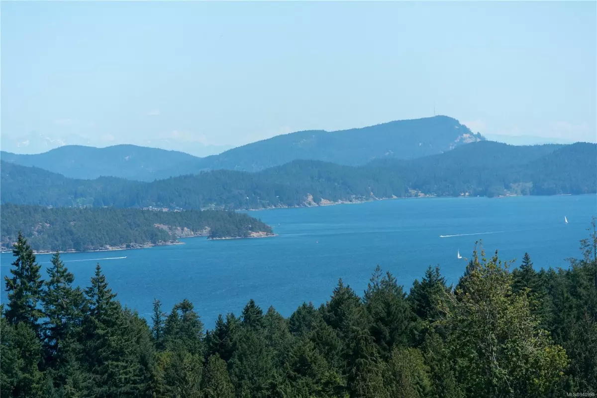 Salt Spring, BC V8K 2E5,45 Acres Beddis Rd