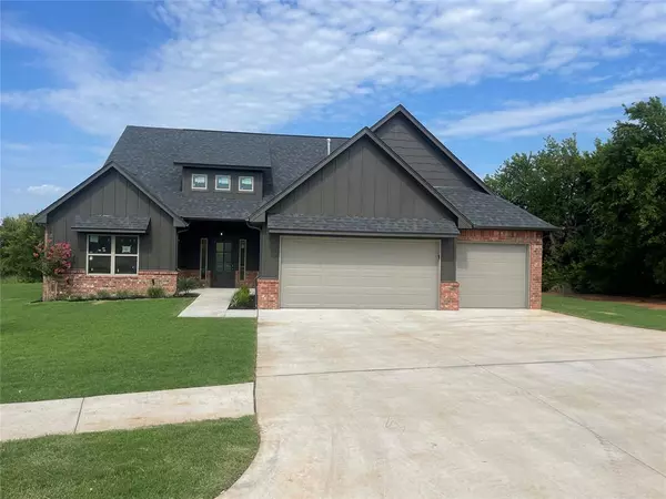 10508 Blue Creek Drive, Yukon, OK 73099