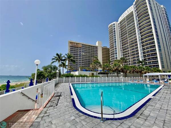 Fort Lauderdale, FL 33308,4250 Galt Ocean Dr  #3E