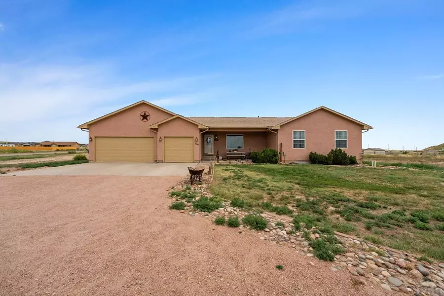 1196 N Picketwire Lane, Pueblo, CO 81007