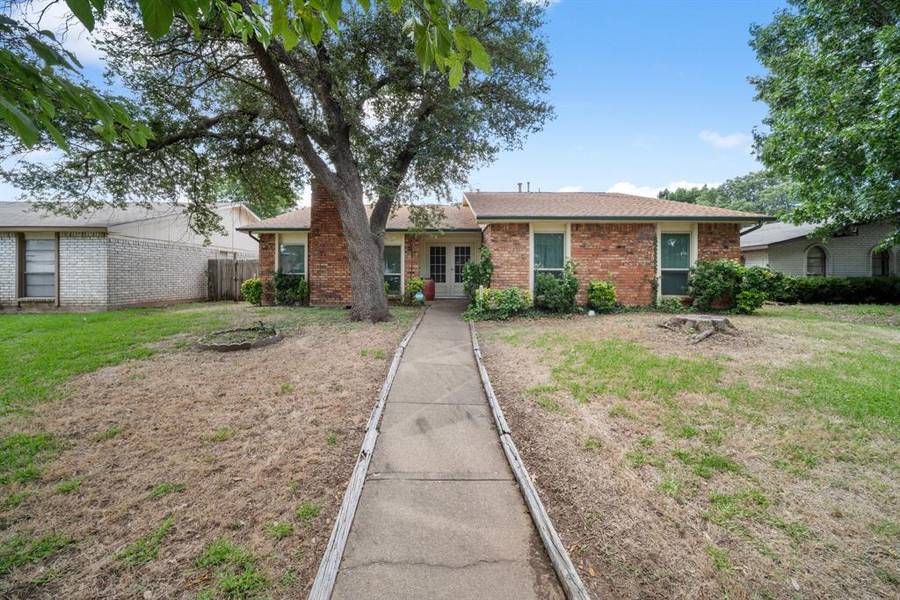 7330 Long Canyon Trail, Dallas, TX 75249