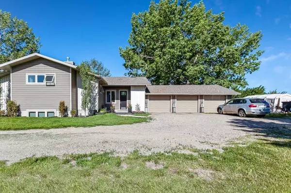 Rural Foothills County, AB T1S 4N9,96216 280 AVE E