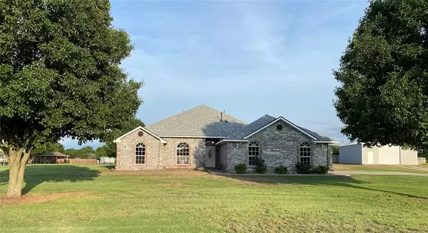 10325 Windridge Drive, Lexington, OK 73051