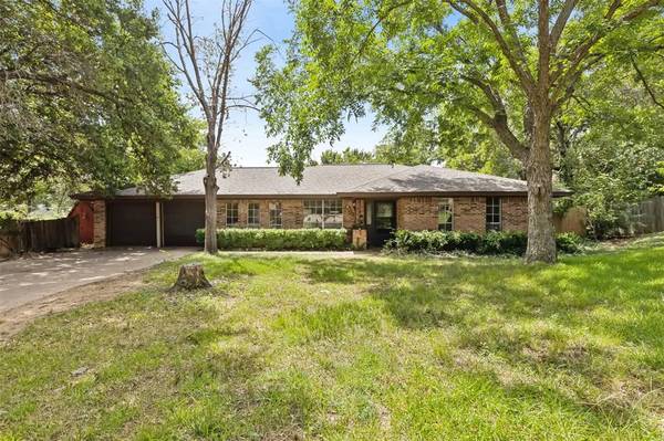 Arlington, TX 76016,2514 Ironwood Court