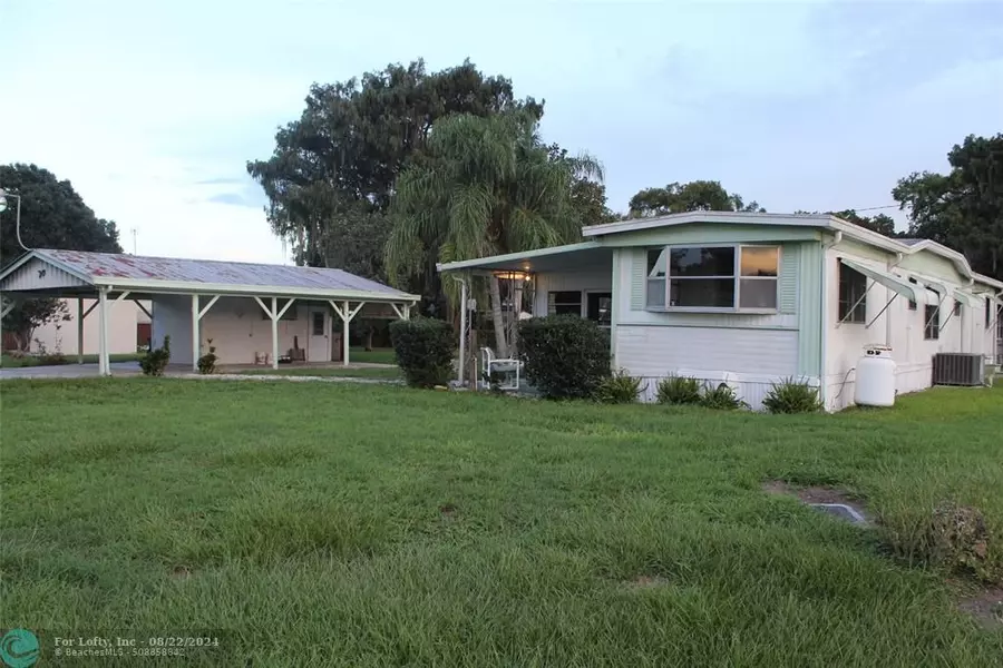 2638 SE 38th Trl, Okeechobee, FL 34974