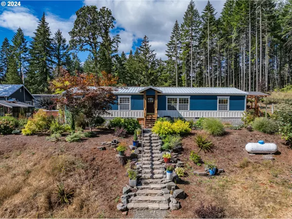 24139 OLD PEAK RD, Philomath, OR 97370