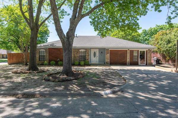 1109 Lawn Meadow Drive,  Allen,  TX 75002