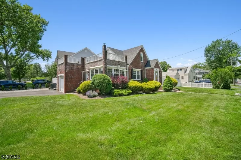 413 Lexington Ave, Cranford Twp., NJ 07016