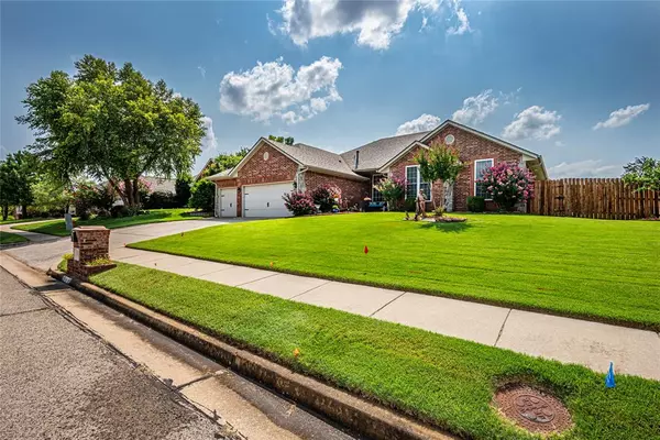 Edmond, OK 73034,2608 Ashehollow Lane