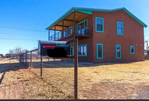 104 W Harriet, Alpine, TX 79830