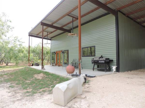 956 County Road 341, Dublin, TX 76446