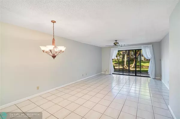 Coconut Creek, FL 33066,4201 Carambola Cir S  #26120