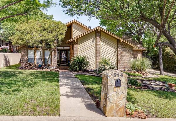 214 Pebble Beach Drive, Trophy Club, TX 76262