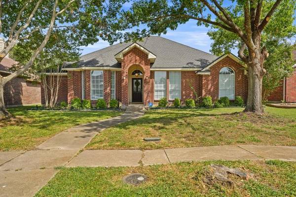 2440 Homestead Drive, Mesquite, TX 75181