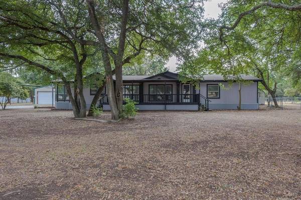 116 E Bluebonnet Drive,  Cresson,  TX 76035