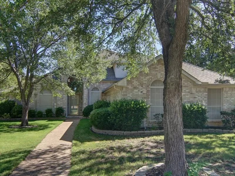 108 Panorama Court, Trophy Club, TX 76262