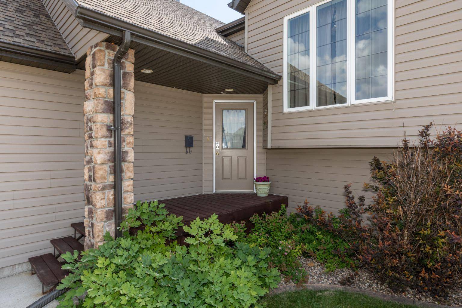 Innisfail, AB T4G 1Y5,3 Aspen Heights WAY