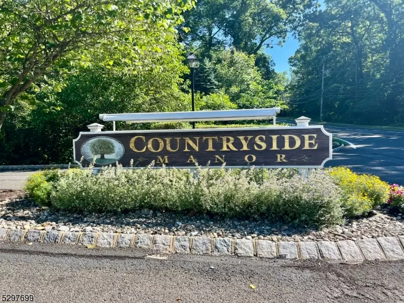 Bernards Twp., NJ 07920,107 Countryside Dr