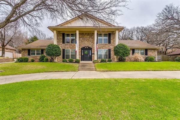 112 Pebble Beach Drive, Trophy Club, TX 76262