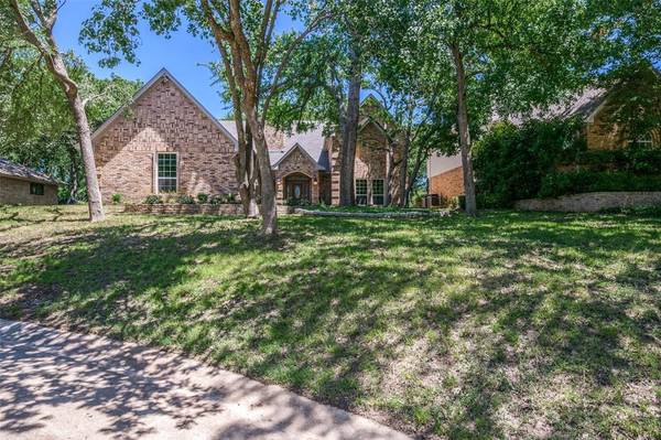 23 Troon Drive, Trophy Club, TX 76262