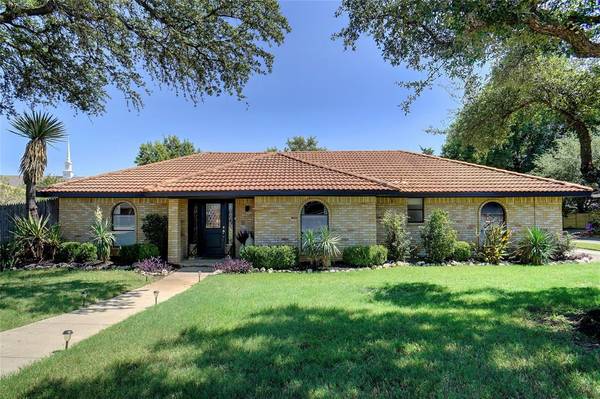 1134 Sunset Drive, Trophy Club, TX 76262