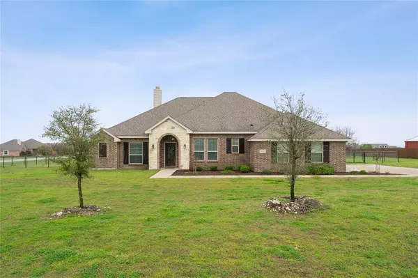 107 High Meadows Court, Decatur, TX 76234