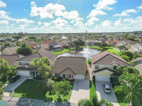 18256 Fresh Lake Way, Boca Raton, FL 33498