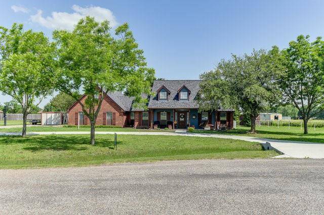 118 Fox Trail, Red Oak, TX 75154