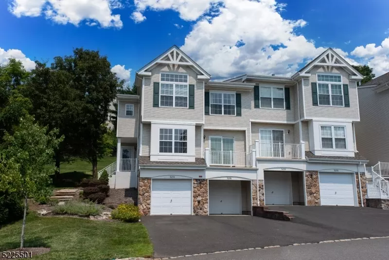 3054 King Ct, Green Brook Twp., NJ 08812