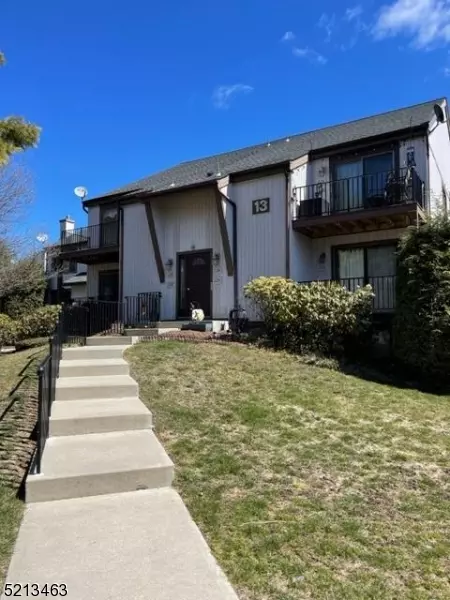 13228 Dell Pl #228, Stanhope Boro, NJ 07874