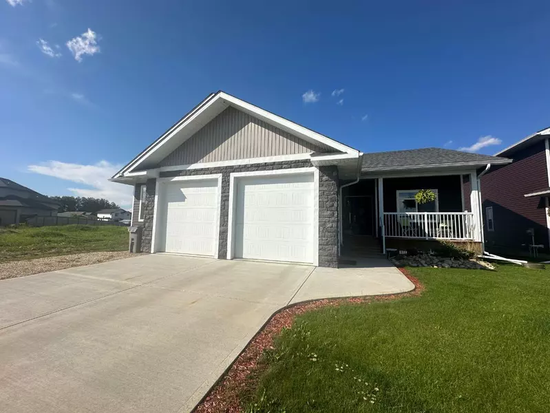 18 Riverdale Bend, Whitecourt, AB T7S 0G4