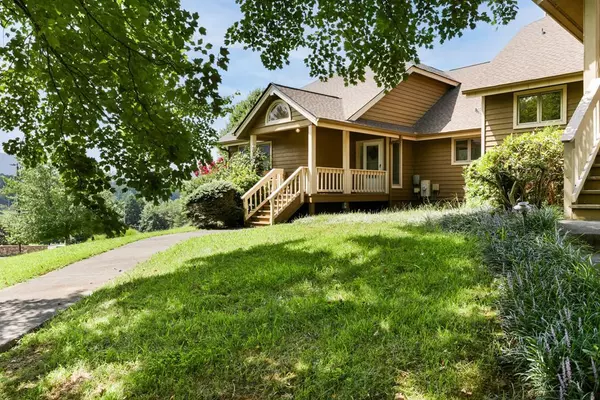 21 Meadow Ridge, Hayesville, NC 28904