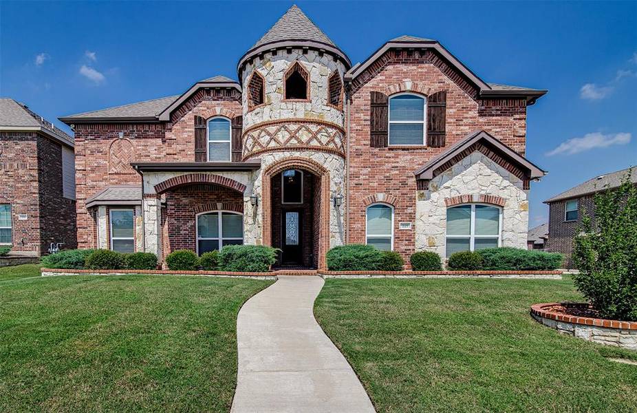 225 Chappellet Street, Kennedale, TX 76060