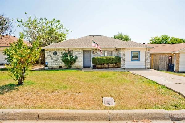 10125 Lone Eagle Drive, Fort Worth, TX 76108