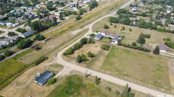 Dundurn, SK S0K 1K0,101 & 103 Lamabe STREET