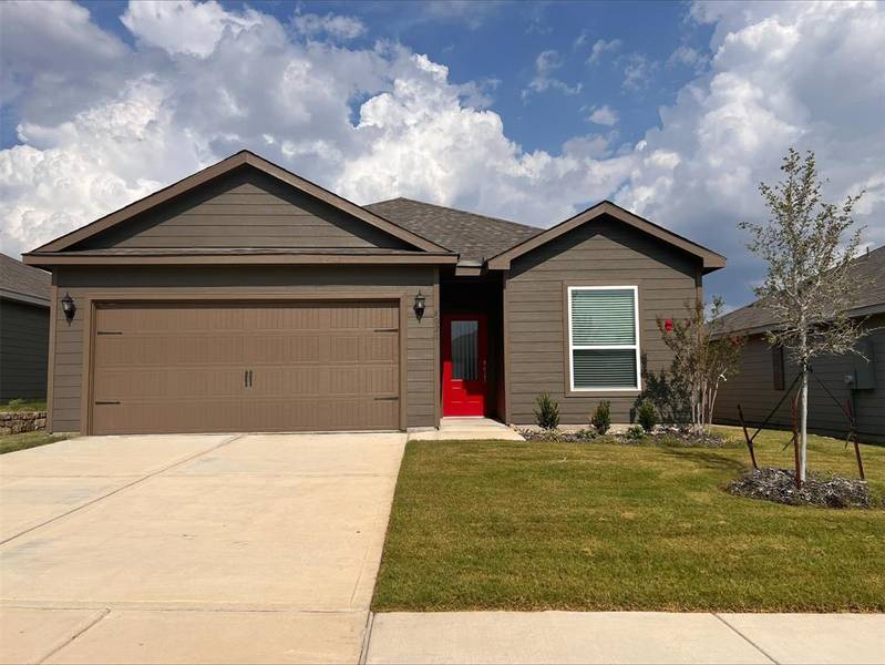 8020 Ravalli Street, Ponder, TX 76259