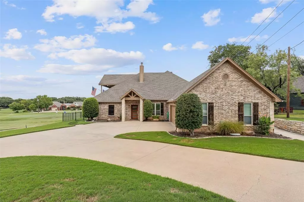 Granbury, TX 76049,5208 Fairway Circle