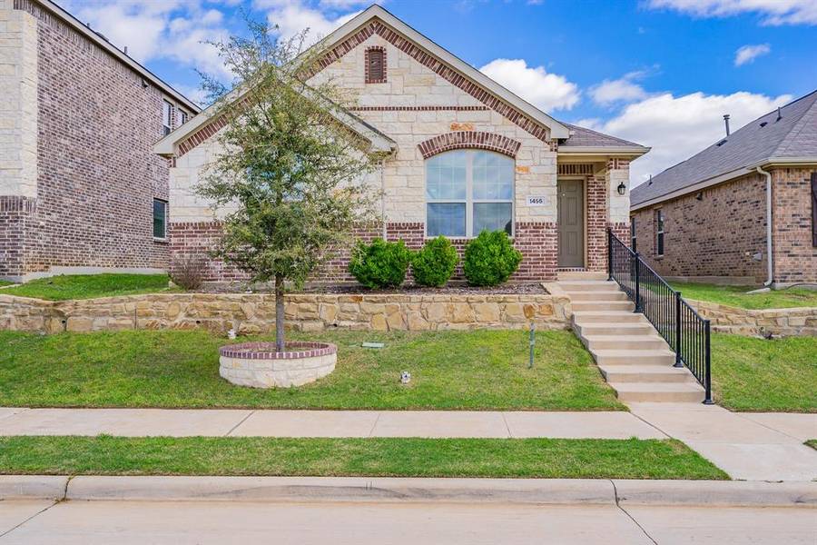 1495 Acmite Avenue, Cross Roads, TX 76227