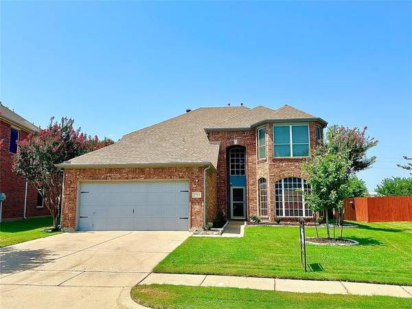 2713 Thorncreek Lane, Fort Worth, TX 76177