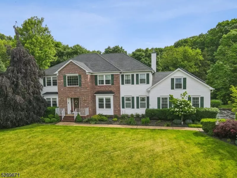 4 Stover Way, Readington Twp., NJ 08822