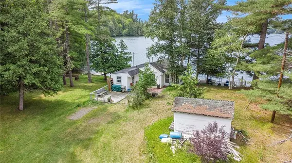 Maberly, ON K0H 2B0,140 BOBS LAKE 21A LN