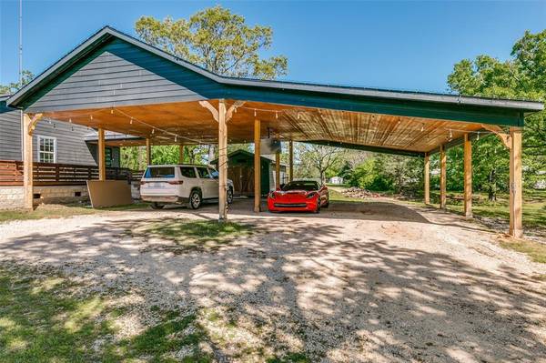 Grand Saline, TX 75140,350 Vz County Road 1318