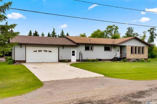 512 Dominion STREET, Kelliher, SK S0A 1V0