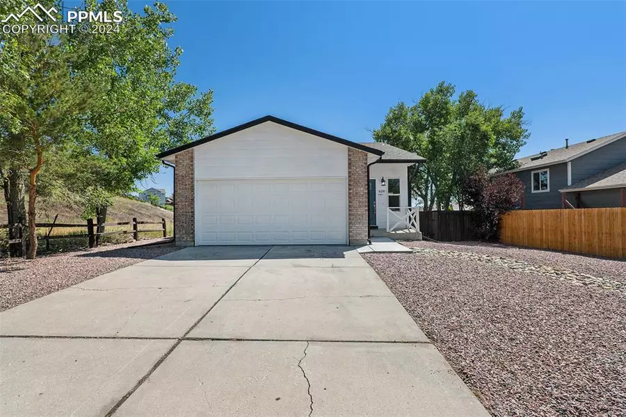 624 Wheat Field RD, Fountain, CO 80817