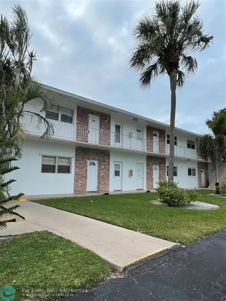 2851 E Golf Blvd  #206, Pompano Beach, FL 33064