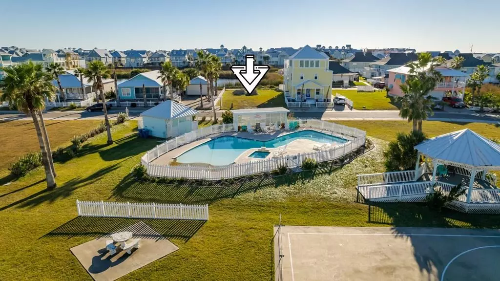 Port Aransas, TX 78373,200 Beachwalk Lane