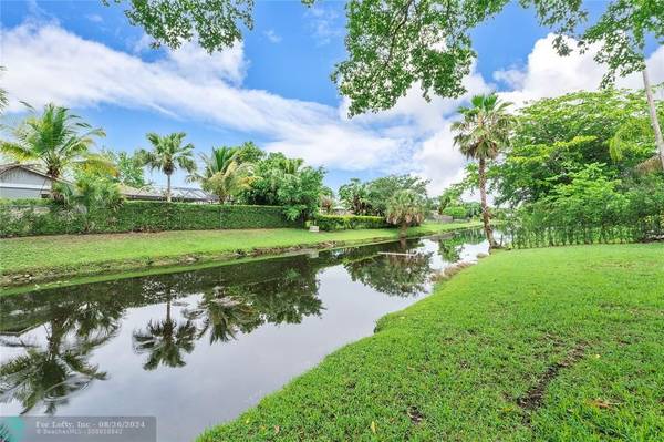 Coral Springs, FL 33071,10204 Vestal Ct